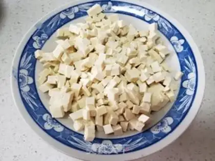 Make Carrot tofu noodles step 2