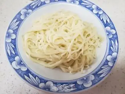 Make Carrot tofu noodles step 8