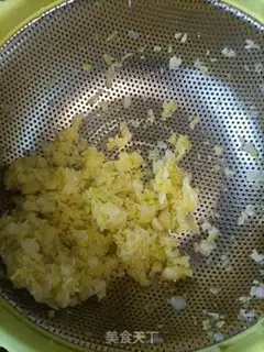 Make Scrolled egg pie step 3