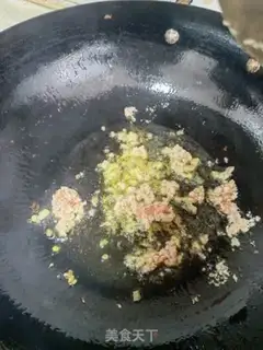 Make Meat bean flowers step 0