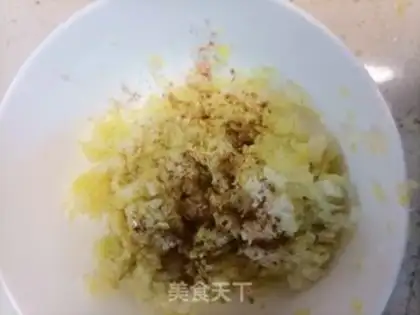 Make Scrolled egg pie step 7