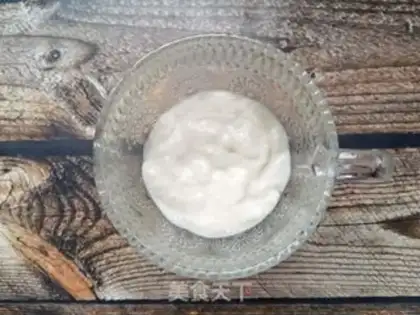 Make Olive Mango sour milk cup step 1