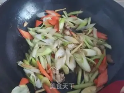 Make Five flowers and a celery step 0