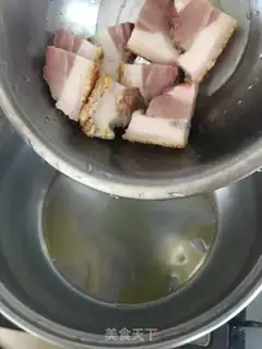 Make Soup with meat and eggs step 5