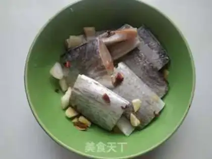 Make I used to burn fish step 1