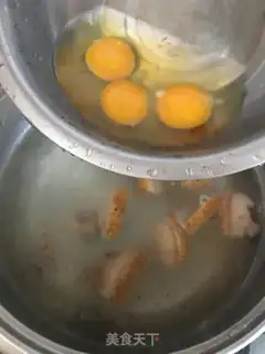 Make Soup with meat and eggs step 6