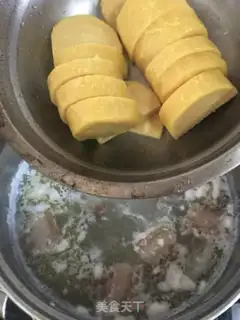 Make Soup with meat and eggs step 7