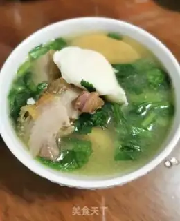 Make Soup with meat and eggs step 9