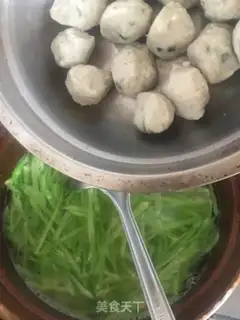 Make Blue carrot fishball soup step 5