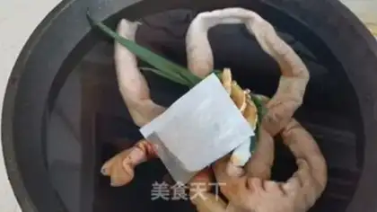 Make Spicy spicy intestines step 3