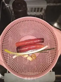 Make Carrot chicken leg step 1