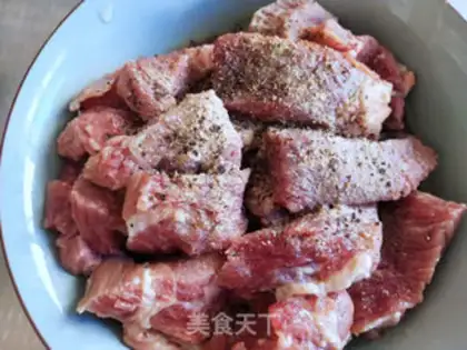 Make Toothpick beef step 1