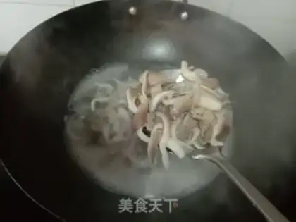 Make Smash the mushrooms step 2