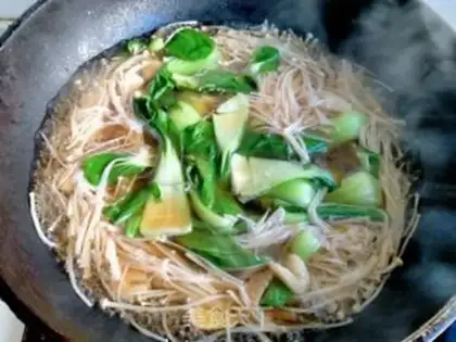 Make Golden fungus oils fan soup step 6