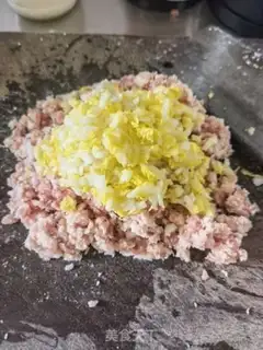 Make Yuanbao dumplings step 12