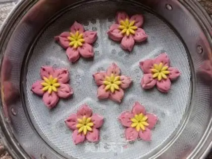 Make Cherry blossoms step 7