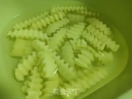 Make Five flowers with potatoes step 3