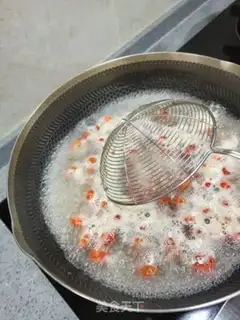 Make Home spicy lobster step 0