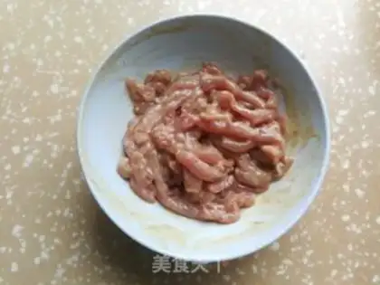 Make Mushroom carrots, fried meat step 0