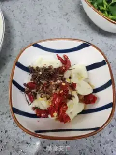 Make Home spicy lobster step 1
