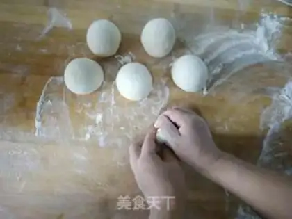 Make Handmade buns step 3