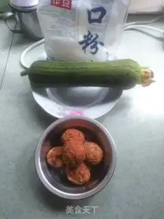 Make Spoon fan ball soup step 0
