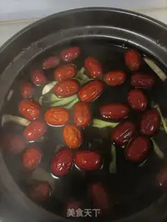 Make Potatoes with red dates step 3