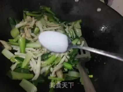Make Chicken silk, sea mushroom, oil step 9