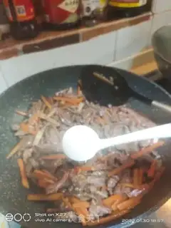 Make Carrot beef step 4