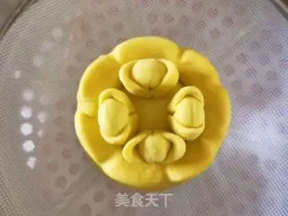 Make The treasure pot step 8