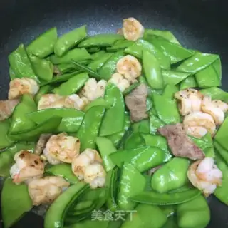 Make Five flowers and Dutch soy shrimp step 7