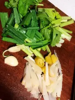 Make Spicy beef step 1