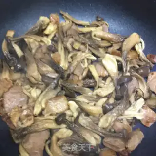 Make Five flowers and a moose mushroom step 6