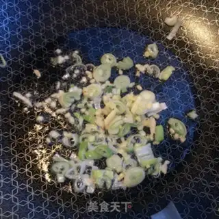 Make Beefball egg noodles step 3