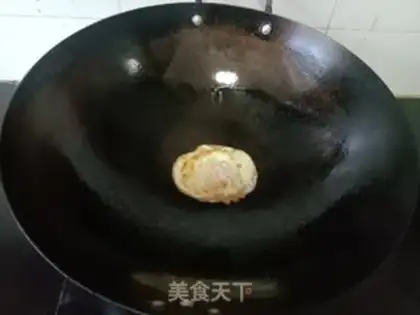 Make Scrambled omelette step 1