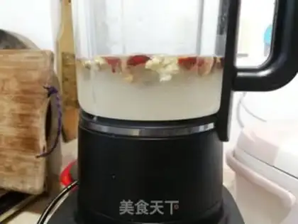 Make Red dates walnut soy step 2