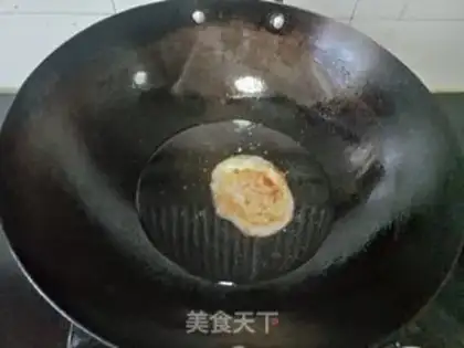 Make Scrambled omelette step 2