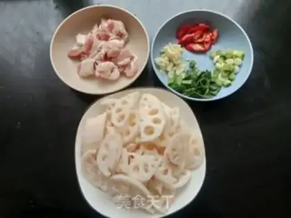 Make Five flowers for the fruit step 0