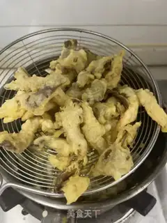 Make Pretzel mushrooms step 6