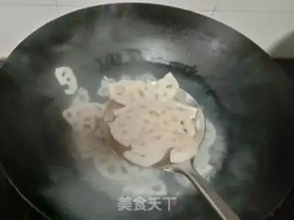 Make Five flowers for the fruit step 3