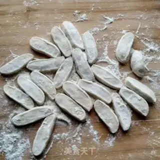Make The date buns step 12
