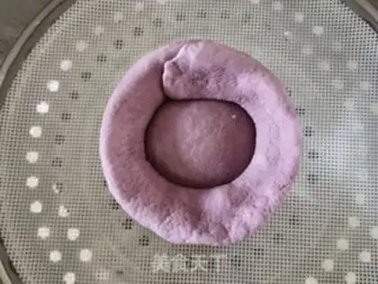 Make Poppy buns step 4