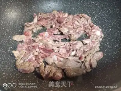 Make Celery beef step 1