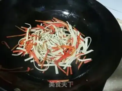 Make The carrots are fried step 3