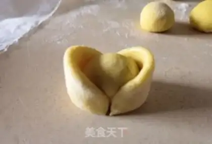 Make Poppy buns step 7