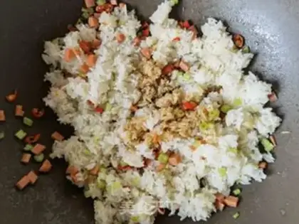Make Little pepper peppers, celery, ham and rice step 9
