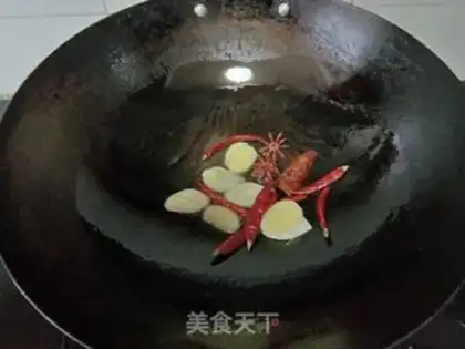 Make Hot pig hoof step 4