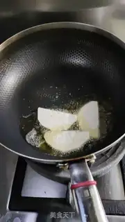 Make Potato cream step 0