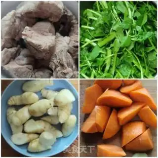 Make Potato carrots and pork soup step 0