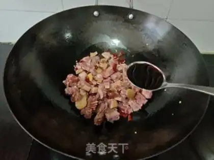 Make Garlic fried duck legs step 5